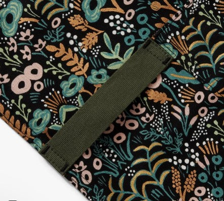 Hedley & Bennett The Essential Apron - Rifle Paper Co - Tapestry Midnight