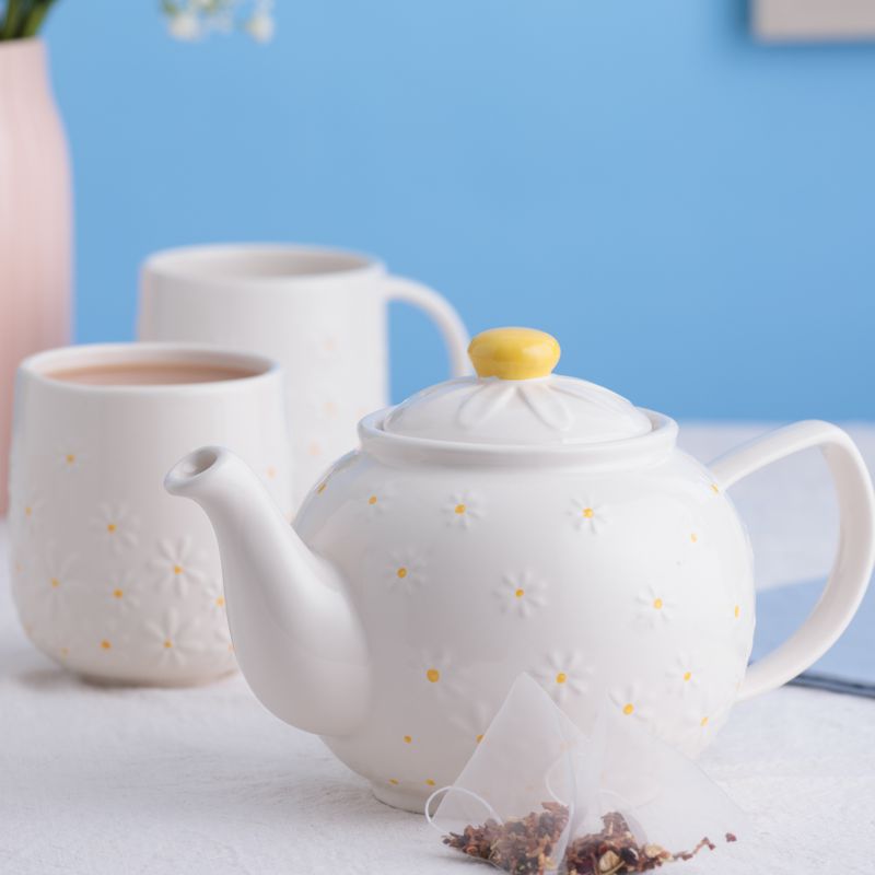 Price & Kensington Daisy 6-Cup Teapot