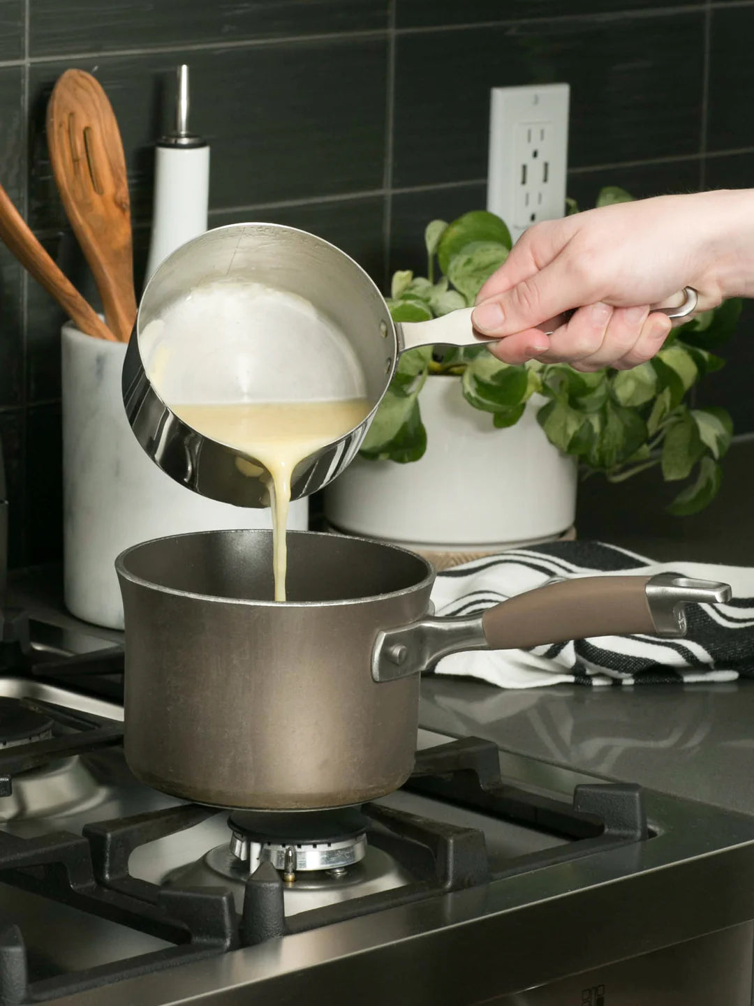3-Cup Measuring Pan