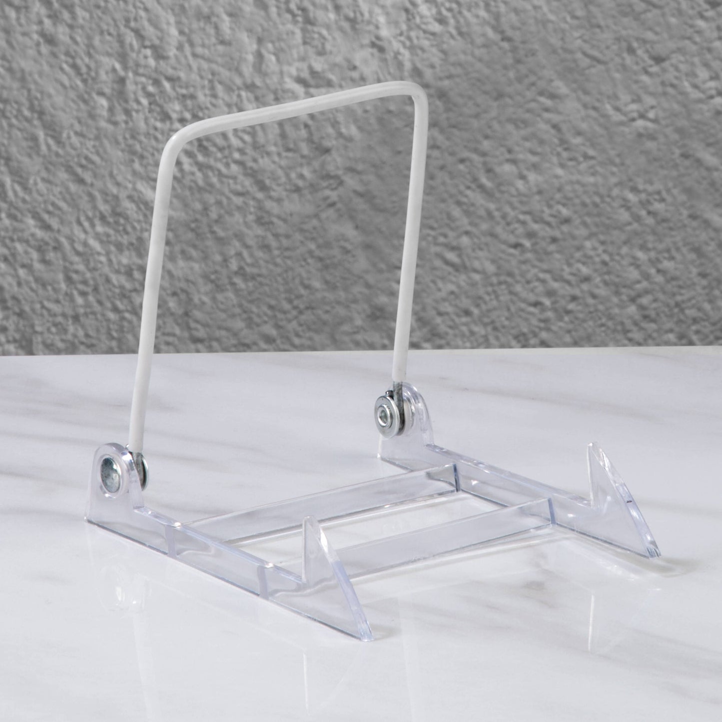 Adjustable Easels: Clear / Medium