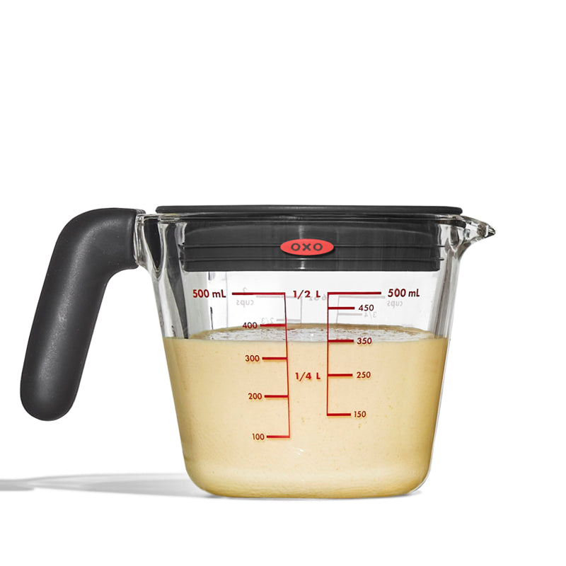 OXO Glass Measuring Cup with Silicone Lid 2C/500ml