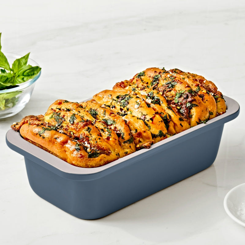 OXO Non-Stick Pro Ceramic Coated Metal Bakeware 1Lb Loaf Pan – Storm Blue