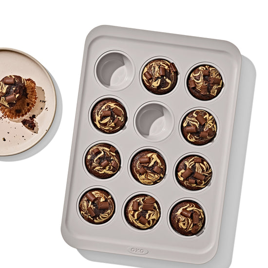 OXO Non-Stick Pro Ceramic Coated Metal Bakeware 12 Cup Muffin Pan – Storm Blue