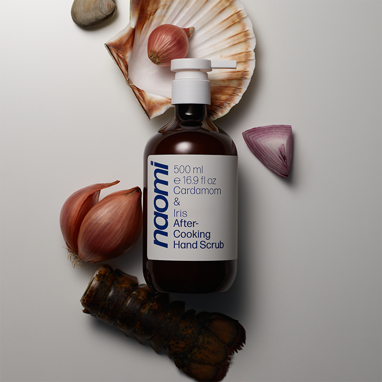 After-Cooking Hand Scrub Santal & Iris