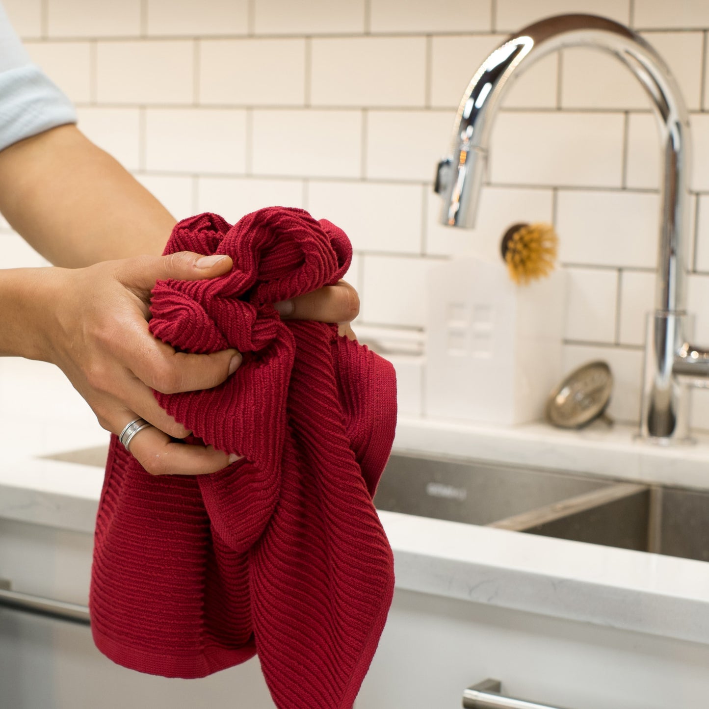 Kitchen Towel Ripple - Carmine