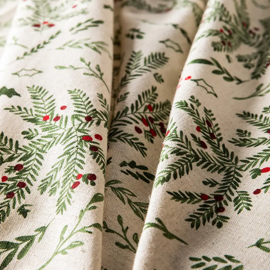 Slim Holly Tablecloth 60x120"