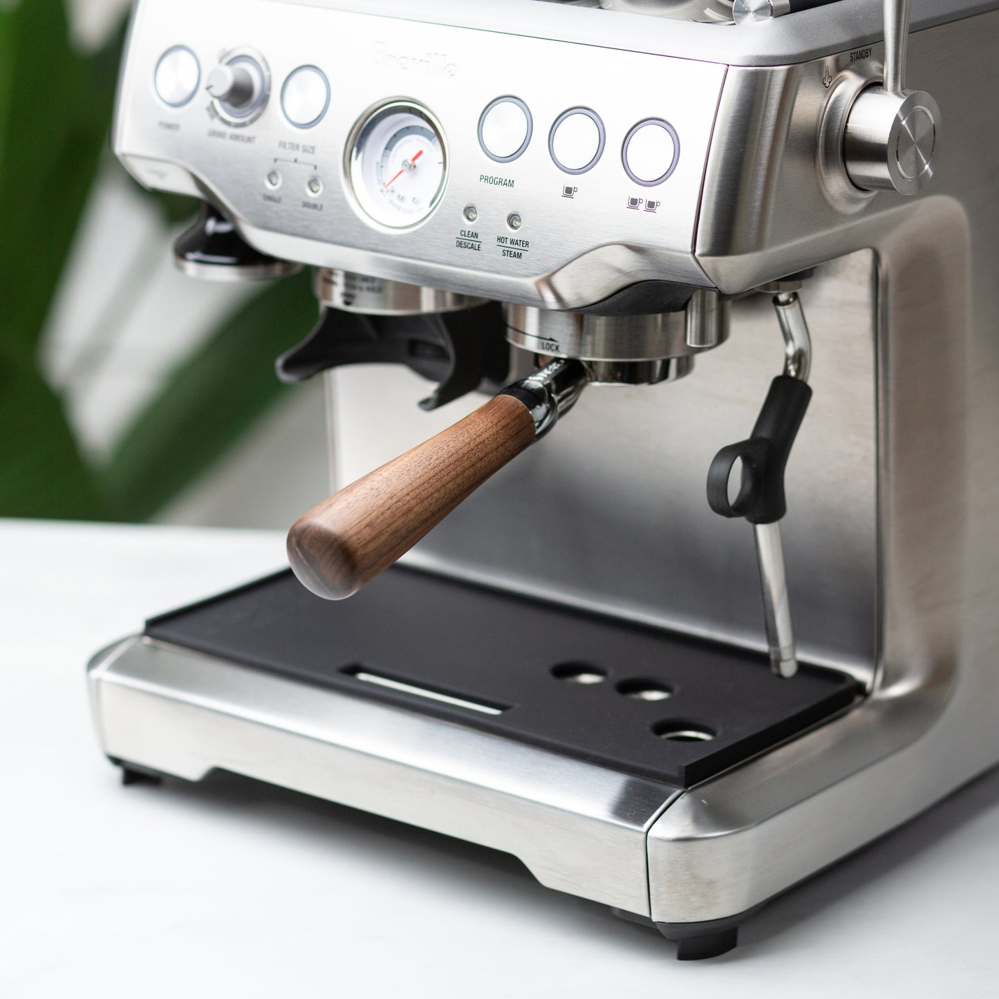 Crema Bottomless Portafilter - 54mm - Walnut