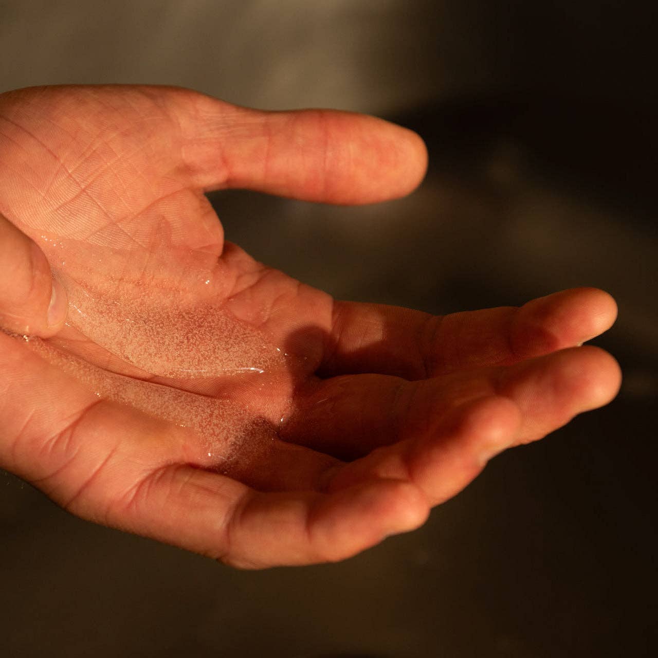 After-Cooking Hand Scrub Santal & Iris