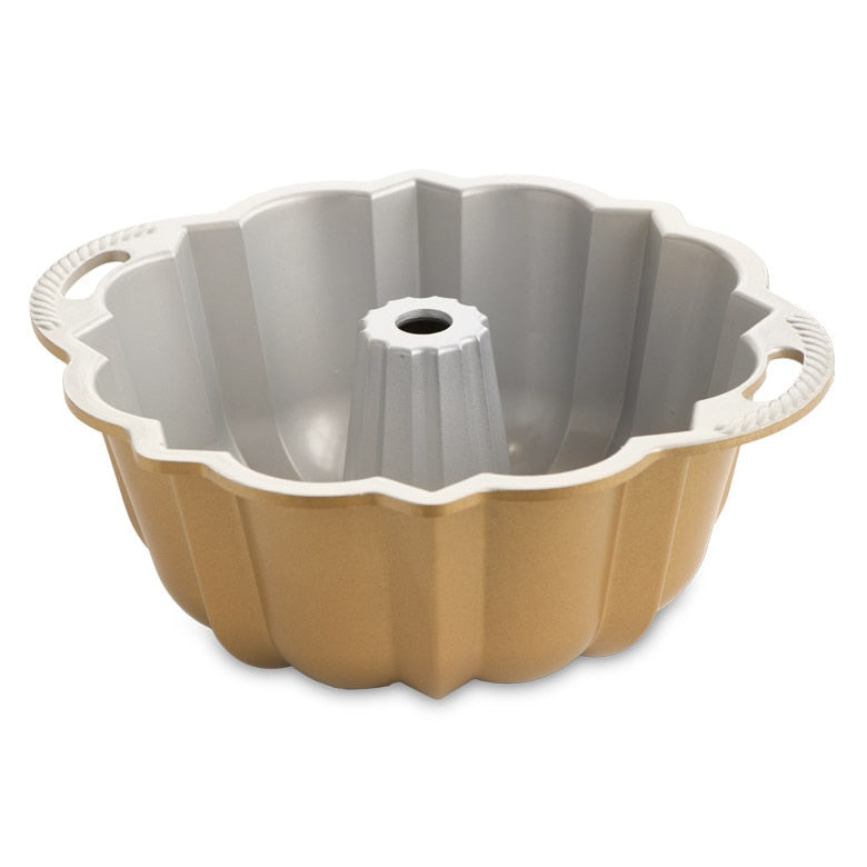 Anniversary Bundt Pan 10-15 Cups