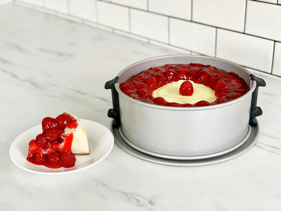 USAPan Springform Pan - 9" Leakproof