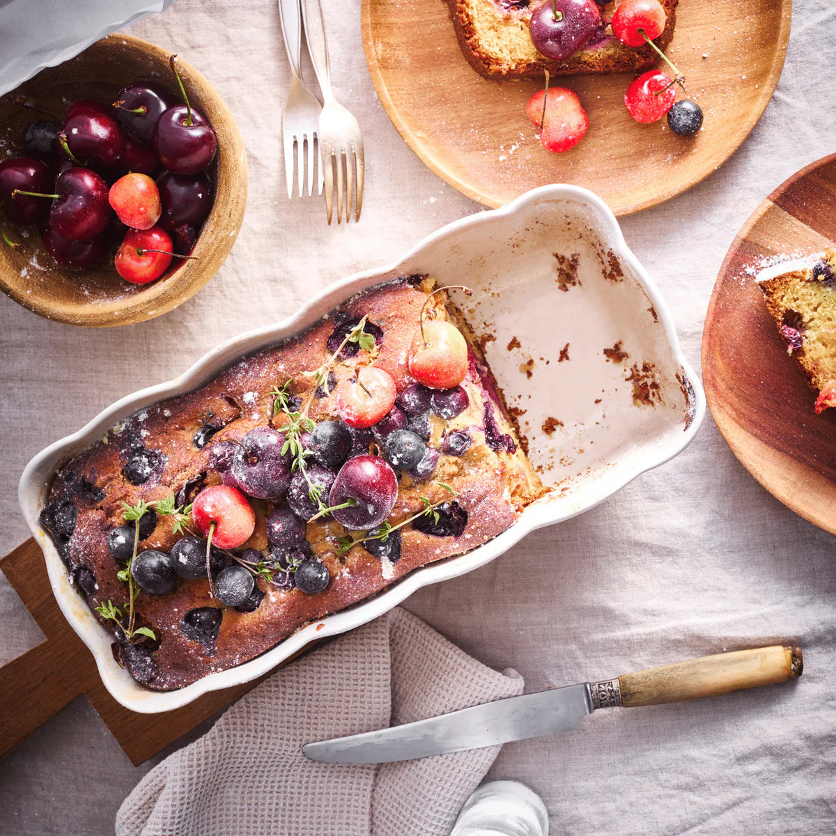 Emile Henry Madeleine Loaf Dish - Argile