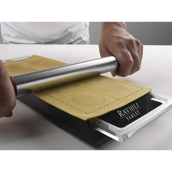 Marcato Ravioli Tablet with Rolling Pin - Silver