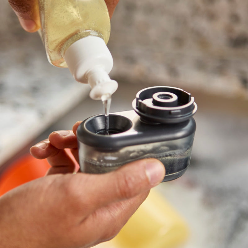 SinkTech™ Soap Dispensing Palm Dish Brush - Joseph Joseph