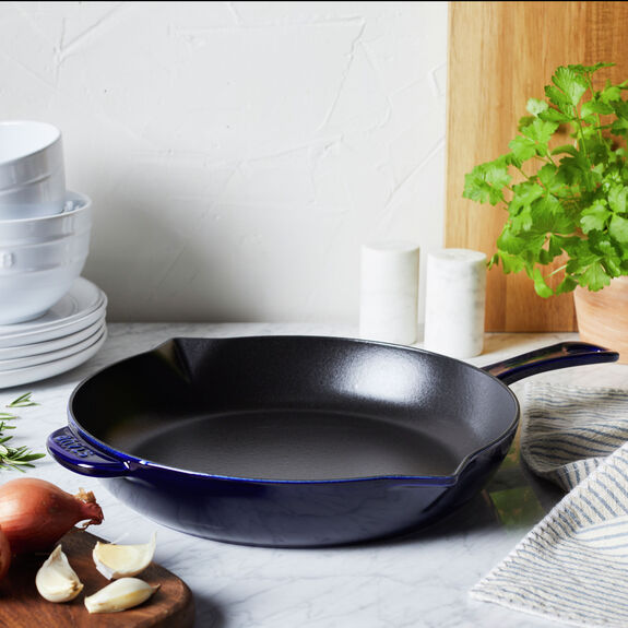 Staub Round 10" Dark Blue Fry Pan