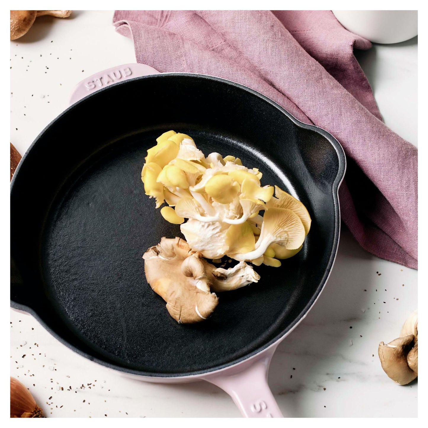 Staub 8.5"/22cm Traditional Deep Fry Pan Sorbet Rose *b/o until end Feb 2026