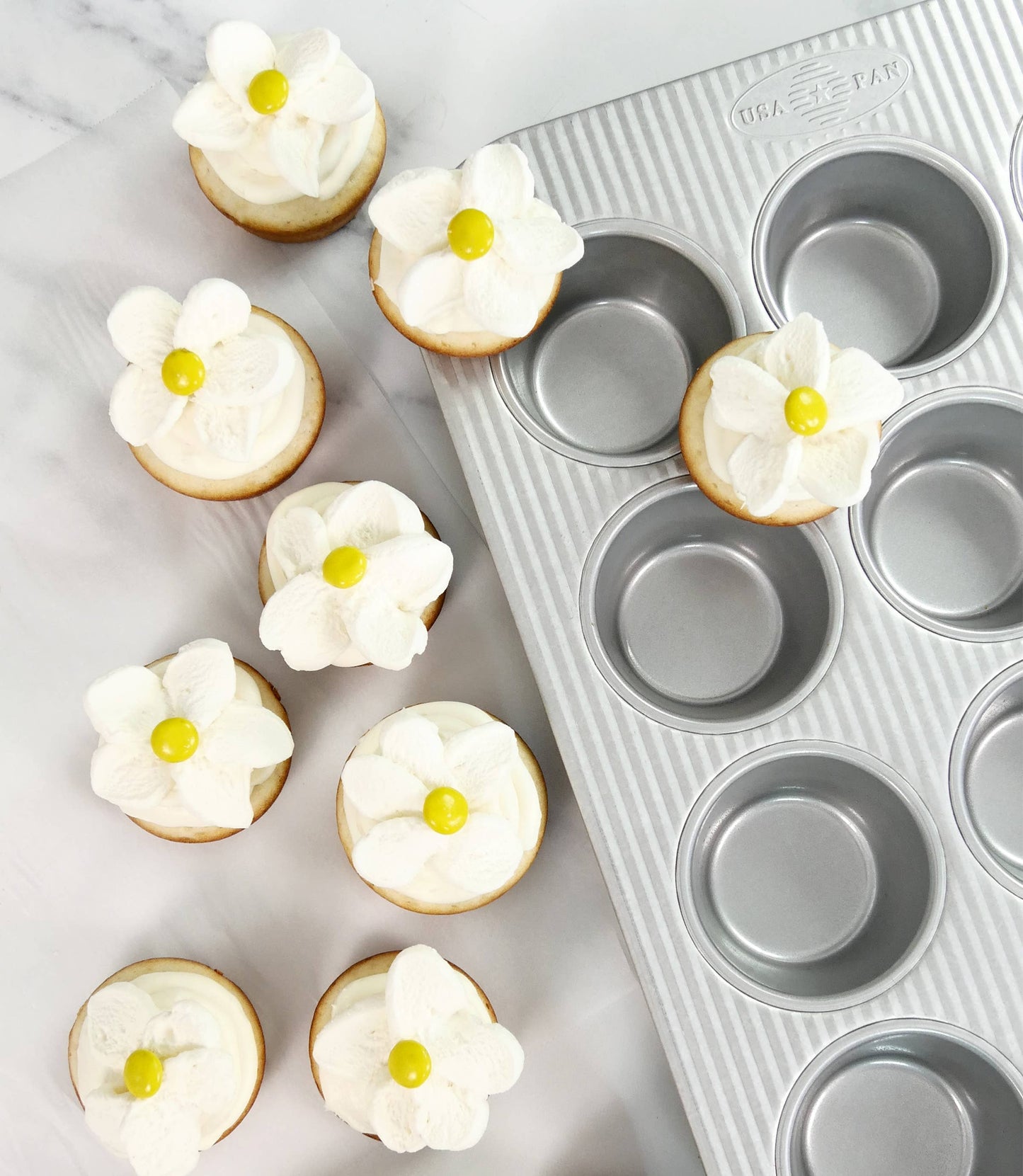 12 Cup Muffin Pan - USA Pan