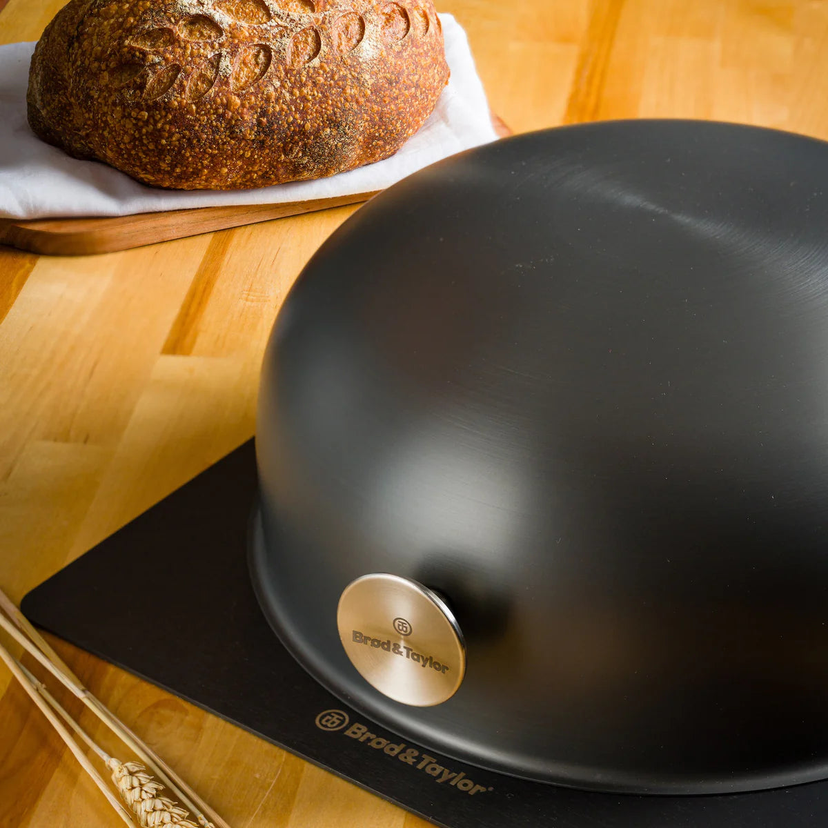 Brød & Taylor Baking Shell for Boule