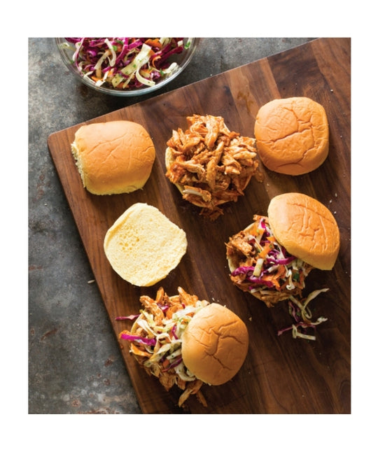 The Complete Slow Cooker From Appetizers to Desserts - 400 Must-Have Recipes That Cook While You Play (or Work) - America's Test Kitchen