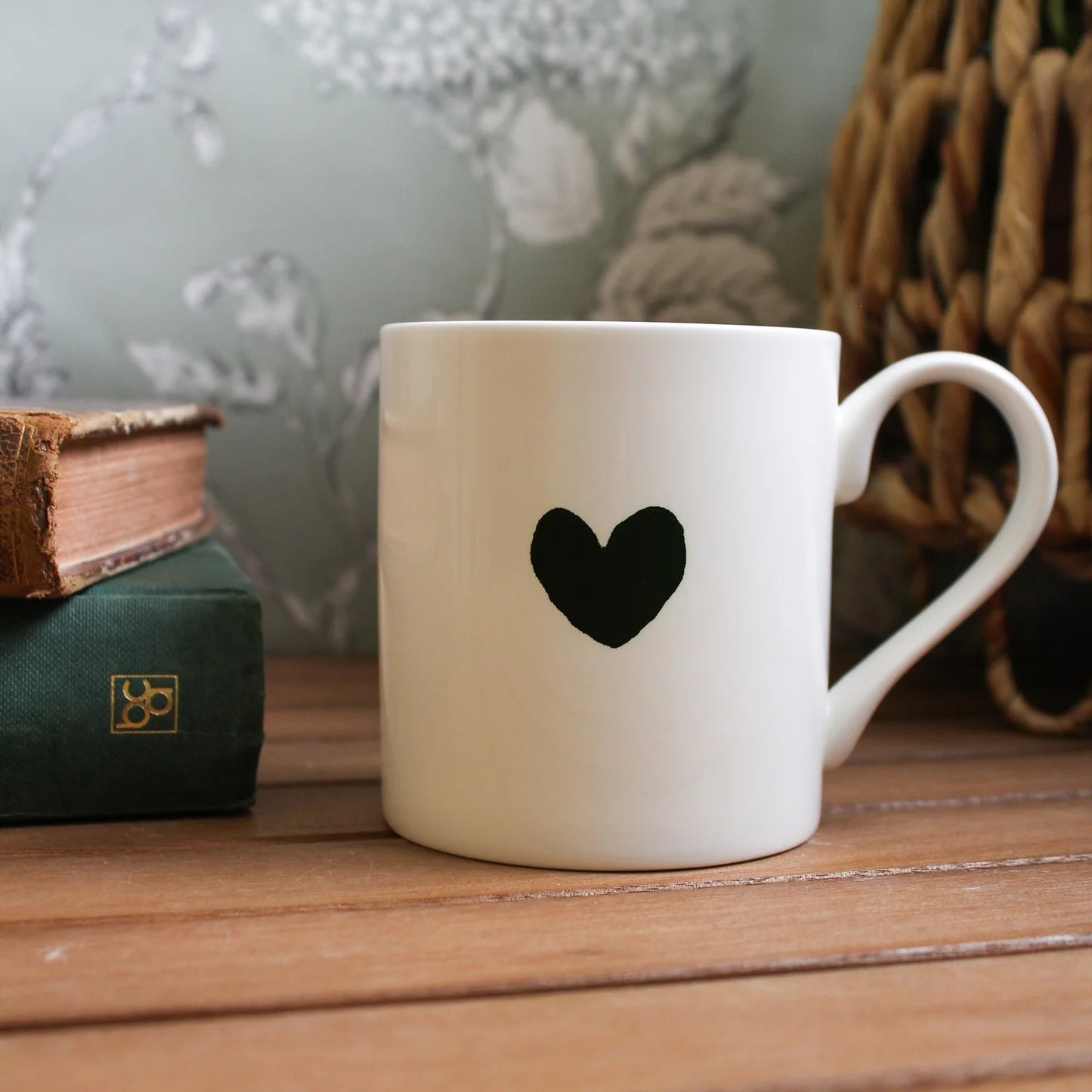 Wee Heart Black Mug - 350ml