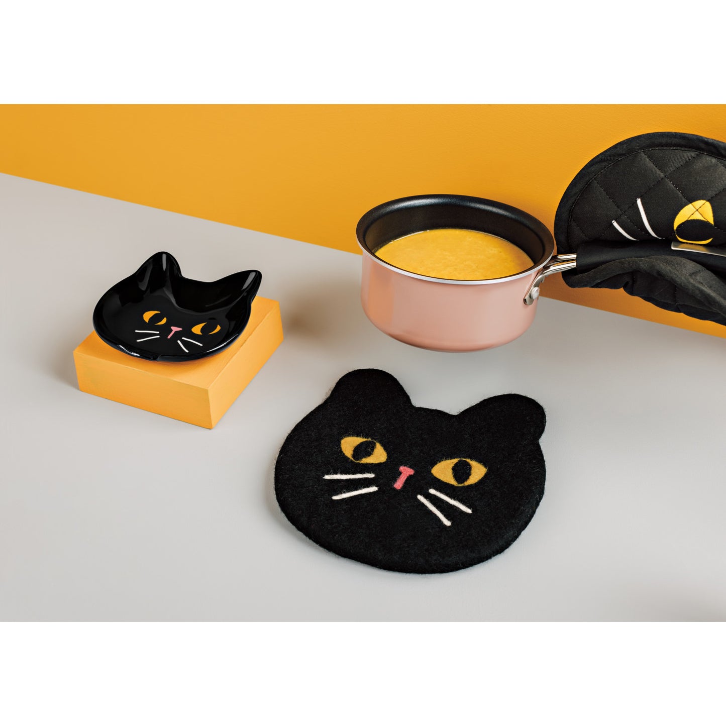 Trivet - Felted Wool - Black Cat
