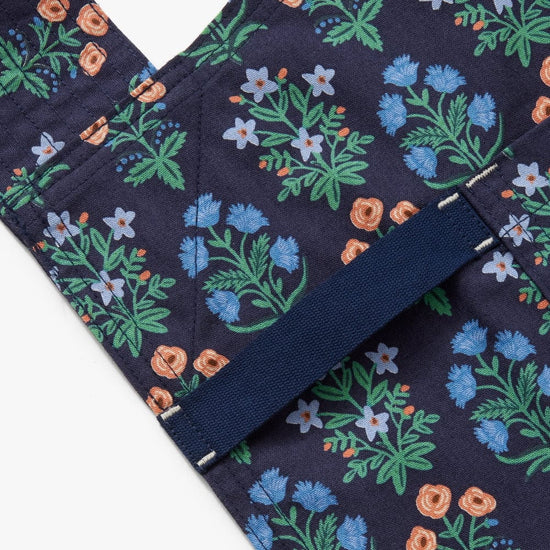 Hedley & Bennett The Smock Apron - Rifle Paper Co - Mughal Rose