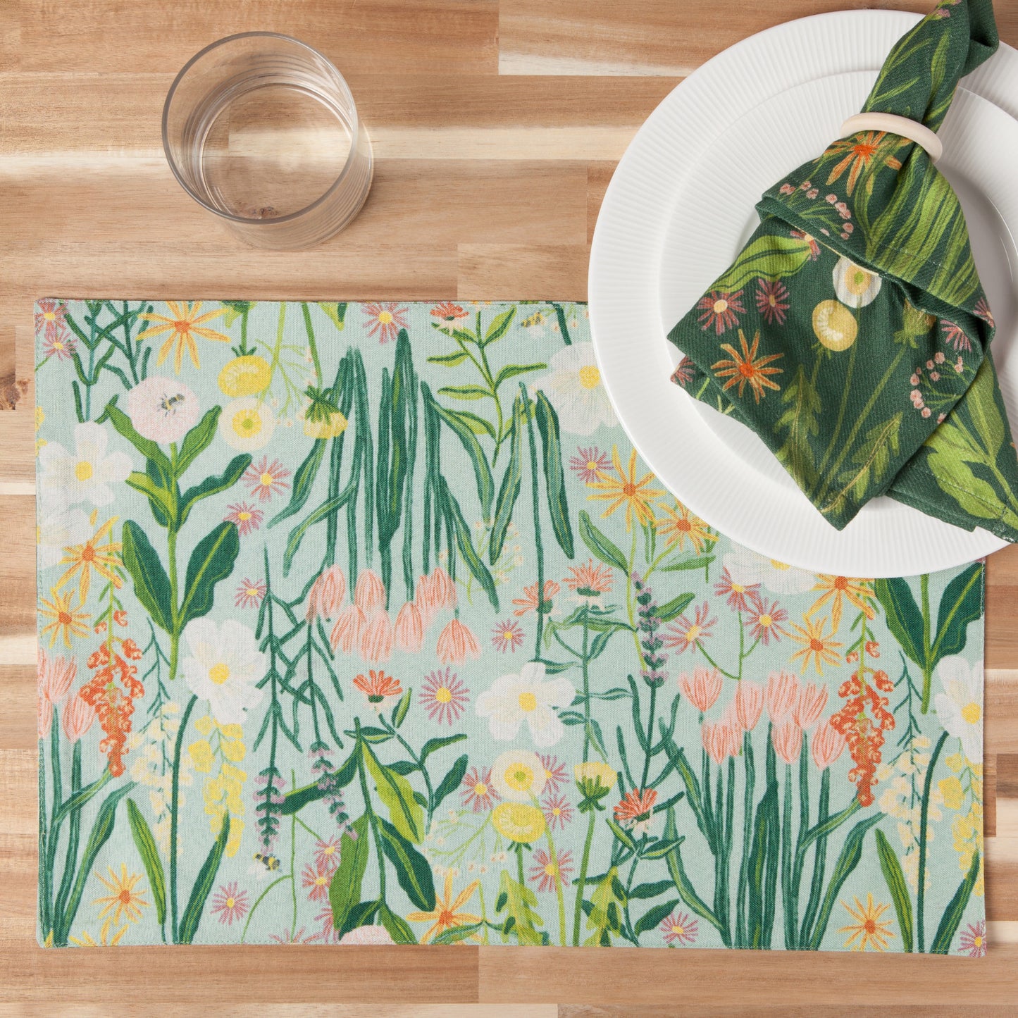 Clean Coast Placemat - Bees & Blooms