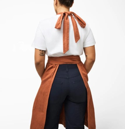 Hedley & Bennett The Pinafore Apron - Harissa Red