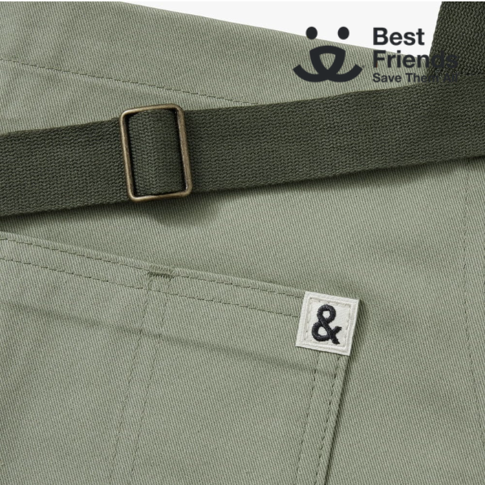 Hedley & Bennett The Essential Best Friends Dog Lovers Apron - Sage