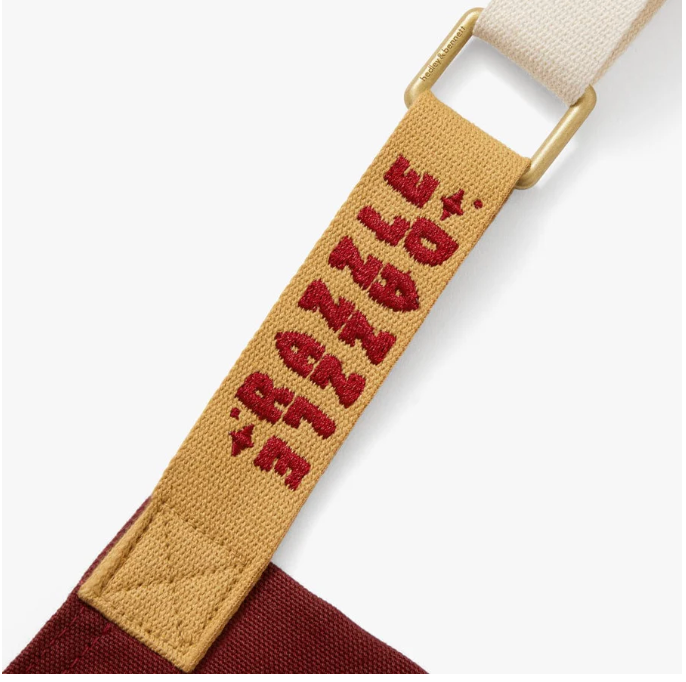 Hedley & Bennett The Essential Cassie Yeung Apron - House Red