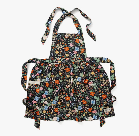 Hedley & Bennett The Pinafore Apron - Rifle Paper Co - Strawberry Fields
