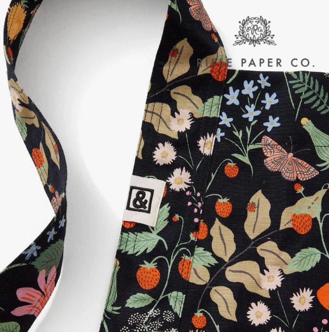 Hedley & Bennett The Pinafore Apron - Rifle Paper Co - Strawberry Fields