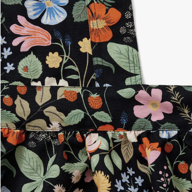 Hedley & Bennett The Pinafore Apron - Rifle Paper Co - Strawberry Fields