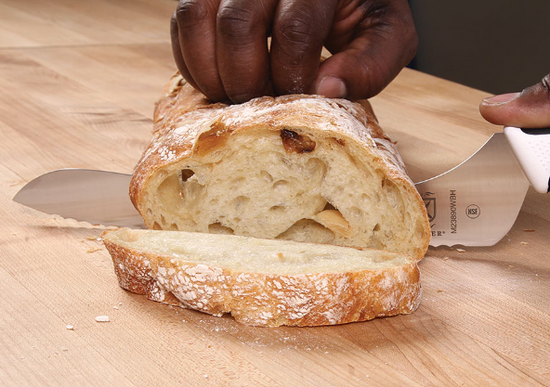 Wavy Edge Offset Bread Knife - White