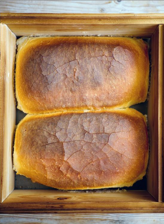 Big Book of Bread: Recipes and Stories From Around the Globe - James Morton