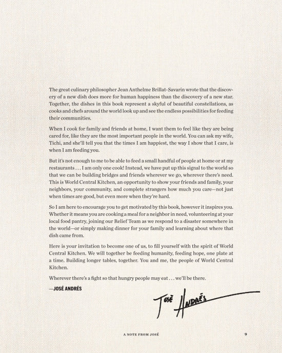 The World Central Kitchen Cookbook: Feeding Humanity, Feeding Hope - José Andrés