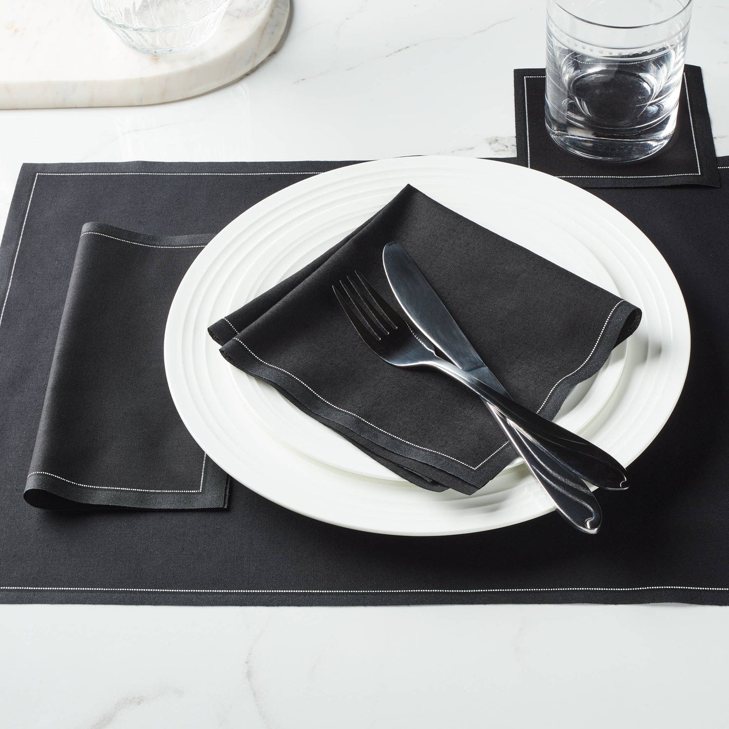 Black Cotton Luncheon Napkins 25 Units