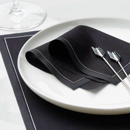 Black Cotton Luncheon Napkins 25 Units