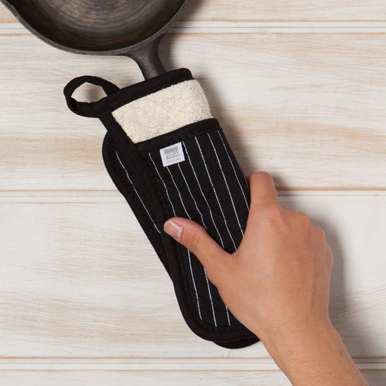 Pot Holder - Superior - Pinstripe Black