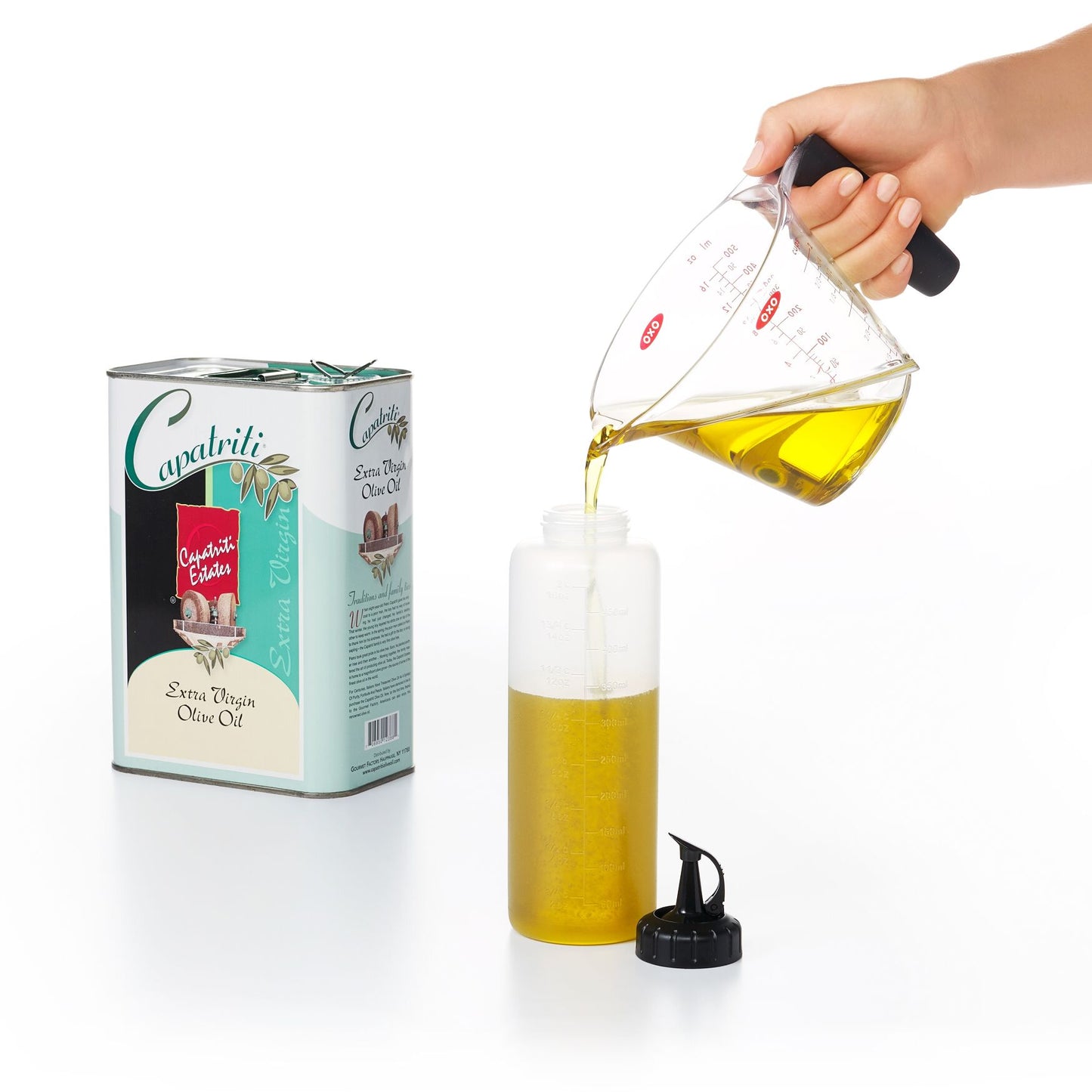 OXO Squeeze Bottle Medium w Cap 12oz