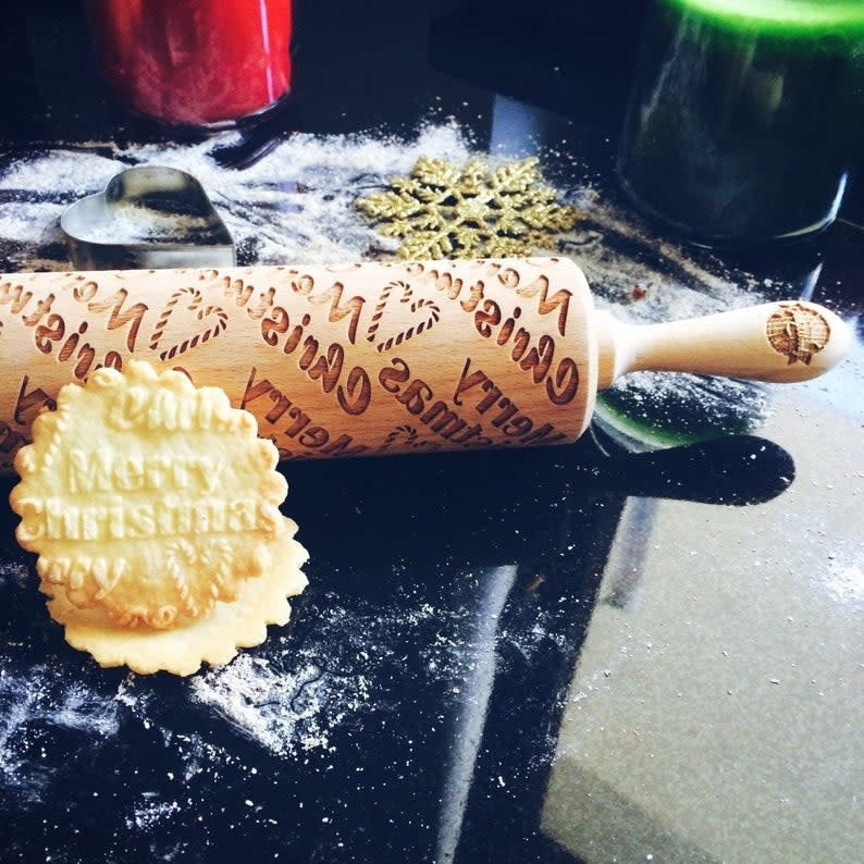 Embossed Rolling Pin - Merry Christmas