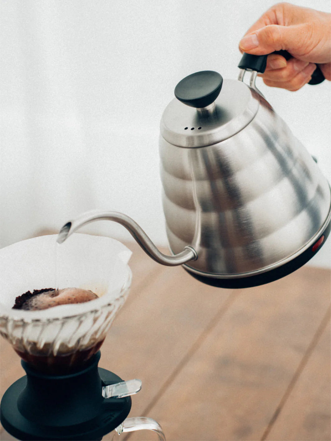 HARIO V60 Buono Electric Kettle 800ml (120V)