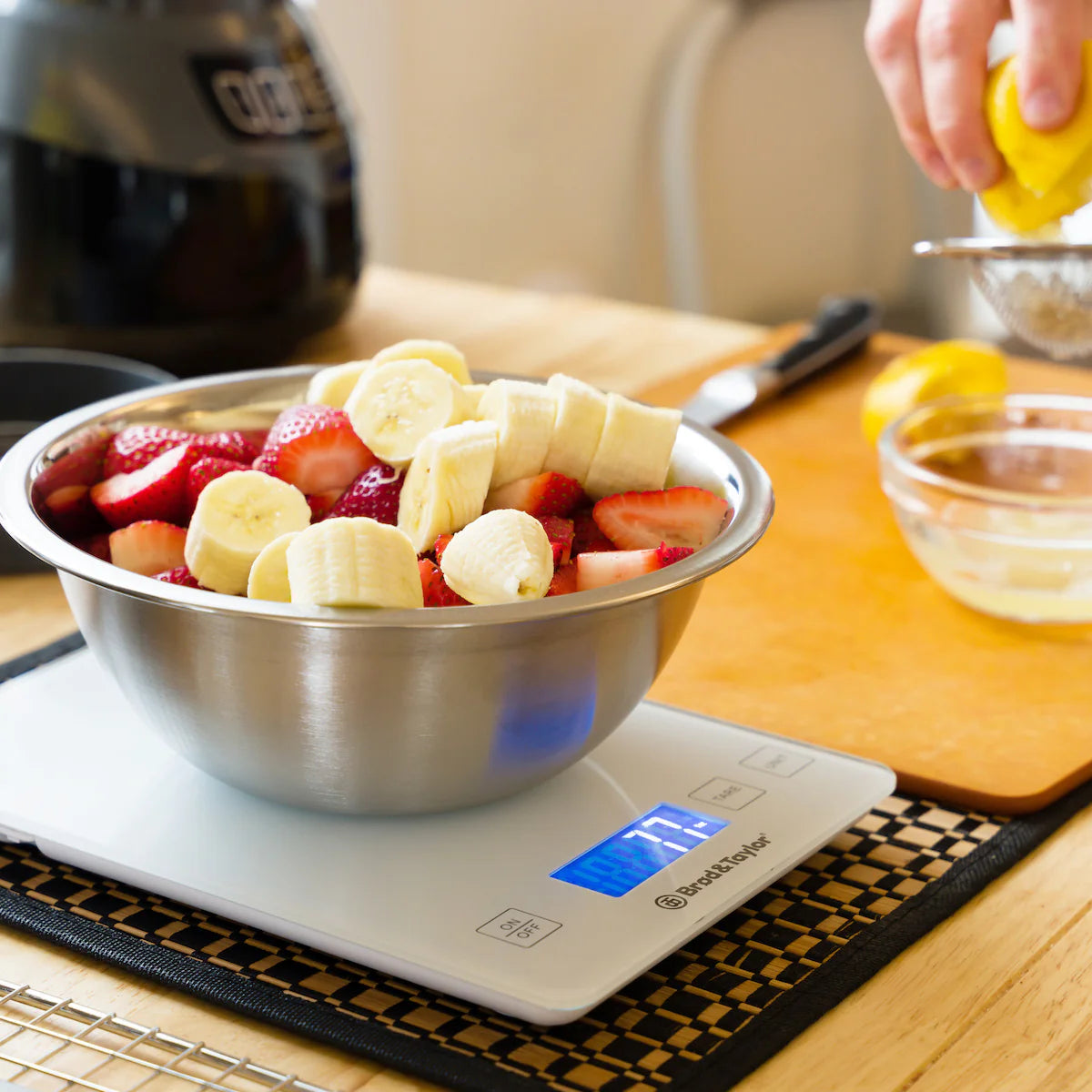 Brød & Taylor High-Capacity Baking Scale (up to 15kg/33lbs)