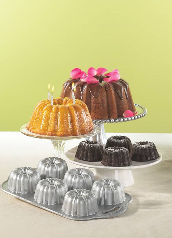 Anniversary Bundtlette Pan