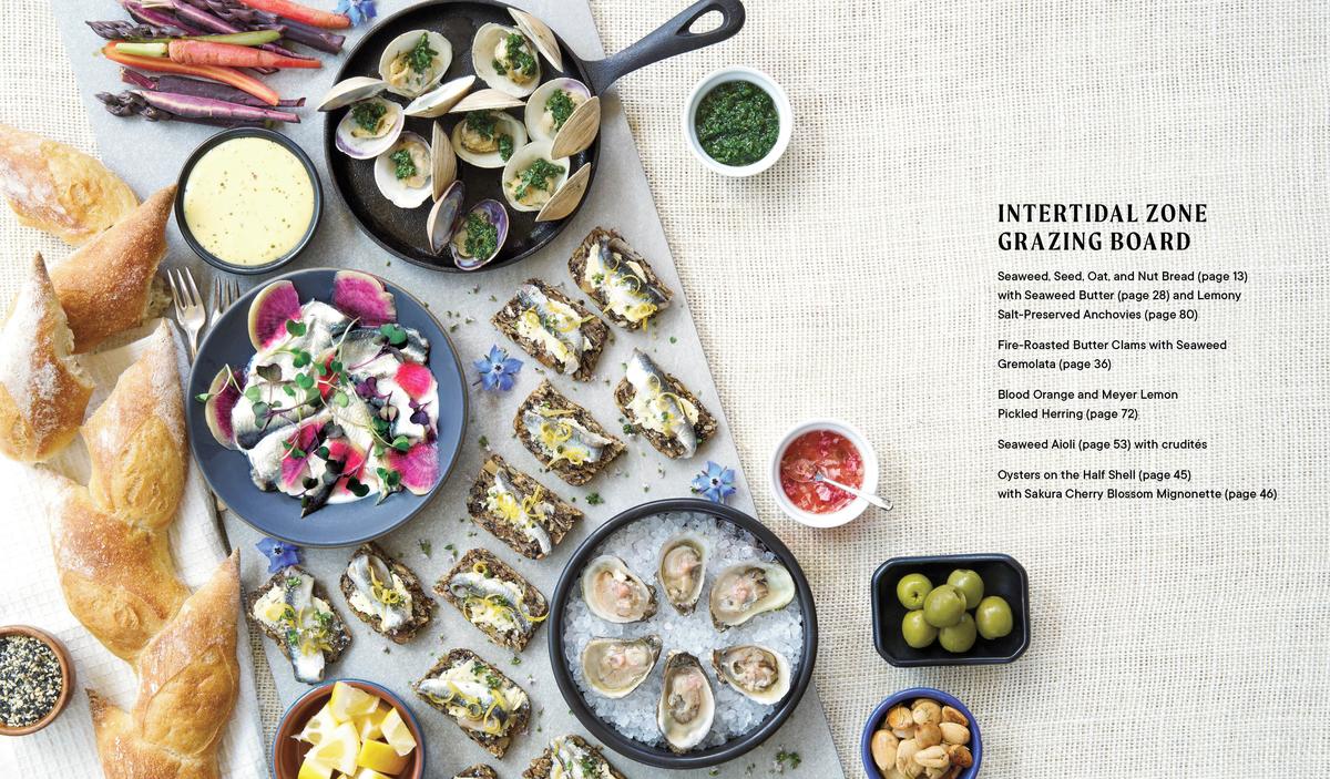 Forage. Gather. Feast.: 100+ Recipes from West Coast Forests, Shores, and Urban Spaces - Maria Finn & Marla Aufmuth