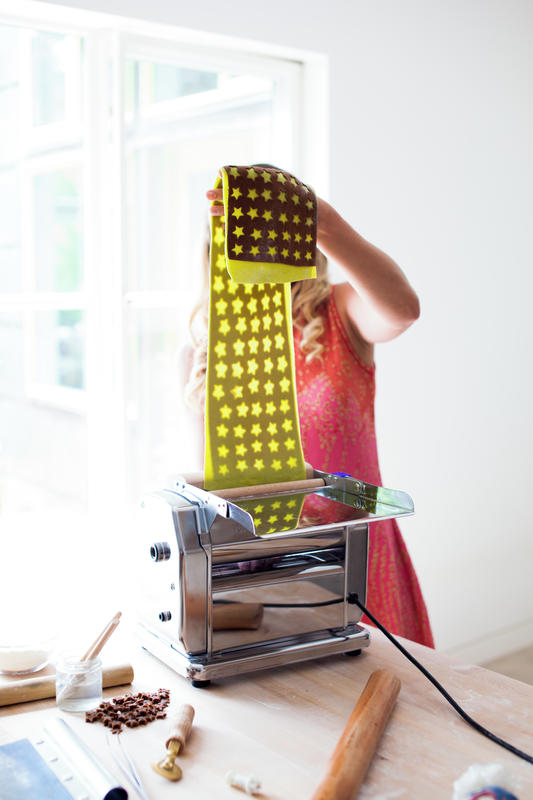 Pasta, Pretty Please - Linda Miller Nicholson