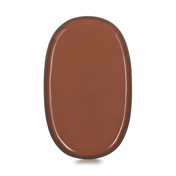Caractère Oval Service Plate - Cinnamon 14x8.5in