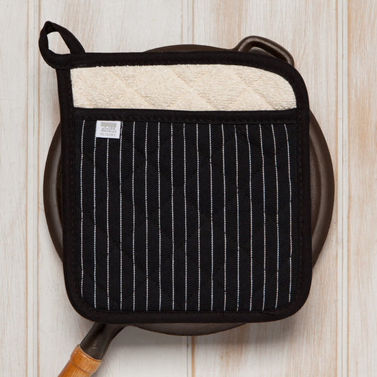 Pot Holder - Superior - Pinstripe Black