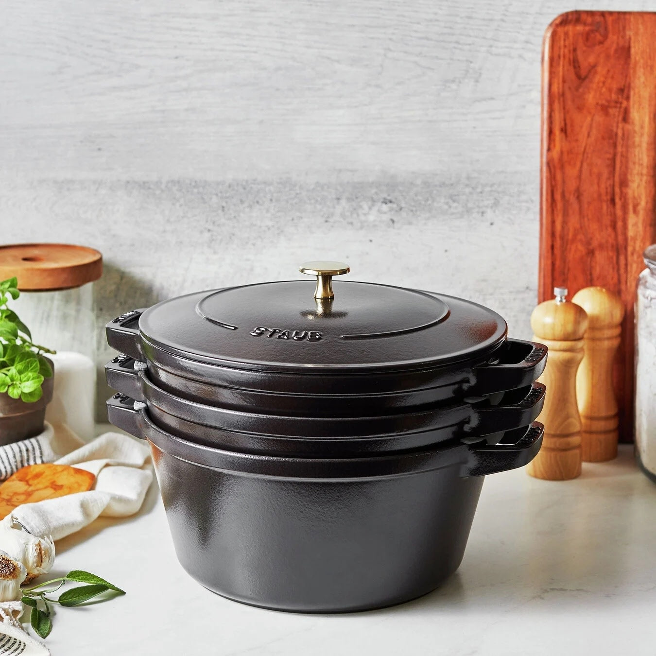 Staub 4pc Stackable Set - Black