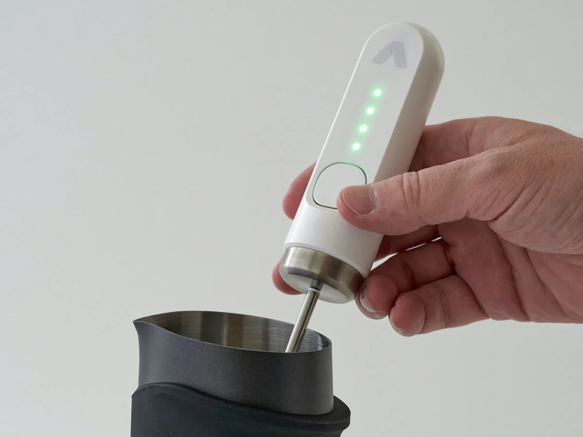 Subminimal NanoFoamer V2 Battery Operated - White **Special Edition**