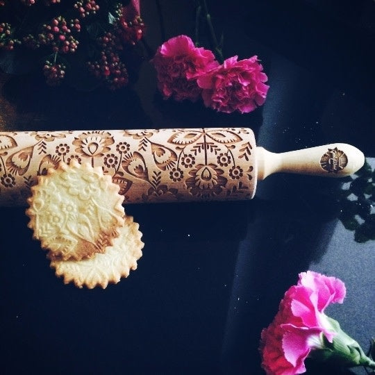 Embossed Rolling Pin - Folk Flowers